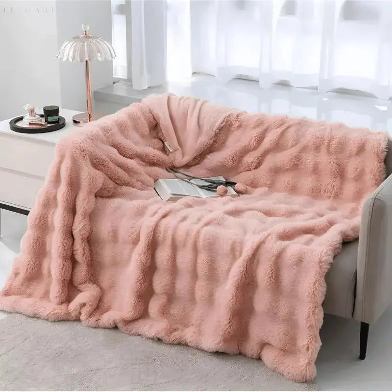 Warming Bubble Blanket – Plush Winter Throw for Sofa & Bed