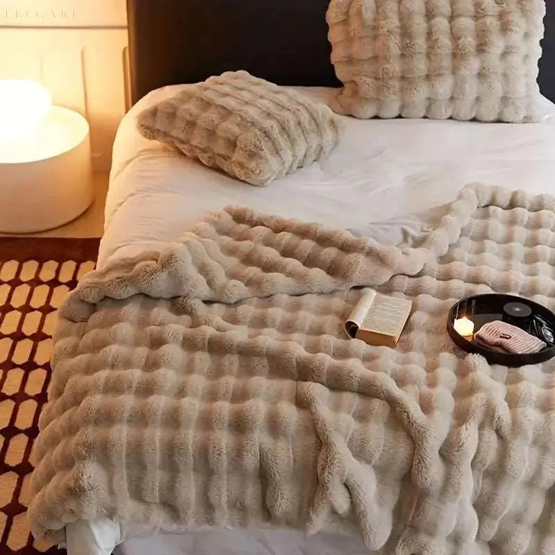Warming Bubble Blanket – Plush Winter Throw for Sofa & Bed