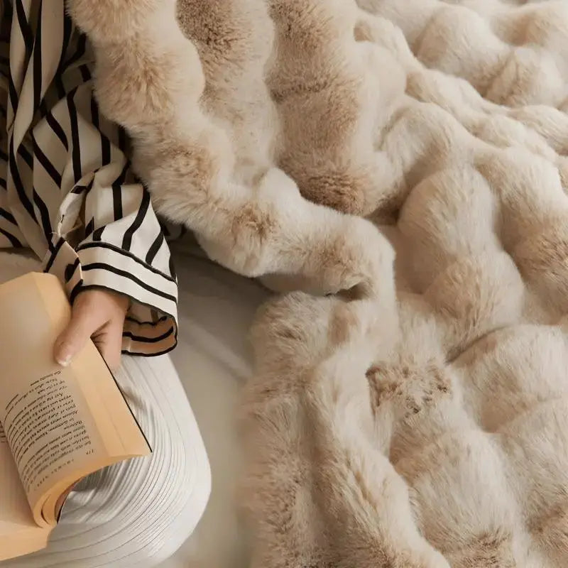 Warming Bubble Blanket – Plush Winter Throw for Sofa & Bed