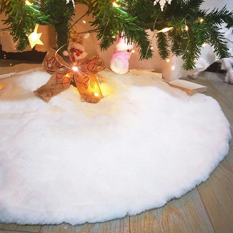 White Faux Fur Christmas Tree Skirt – Elegant Plush Holiday Décor