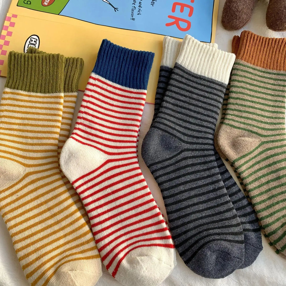 Women's Wool Socks – Thick & Warm Ribbed Design for Fall & Winter