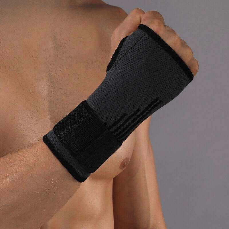 WristRelief 3D wrist brace with stabilizing compression