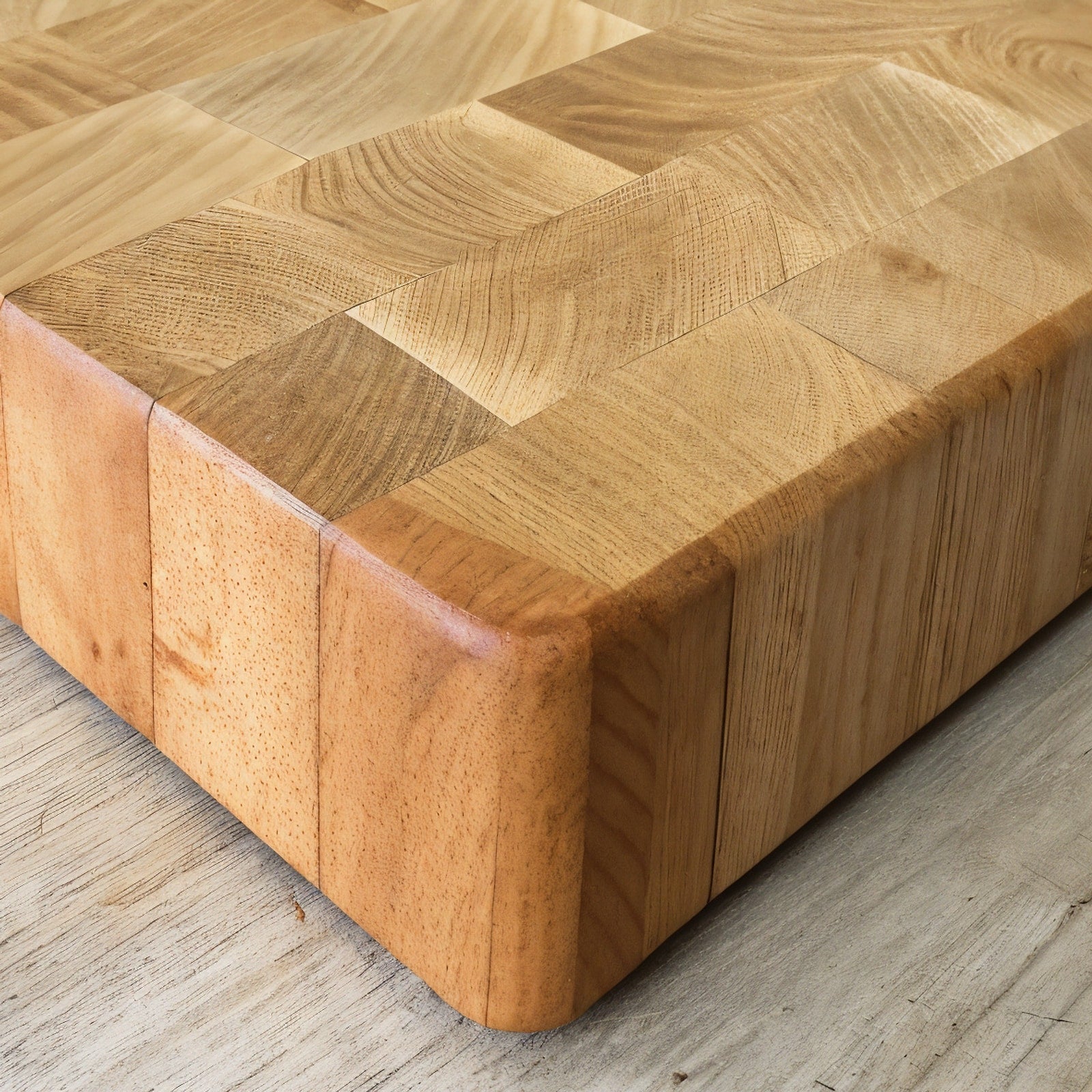 Shopaverly Sycamore Modern Butcher Block — front edge showing thickness